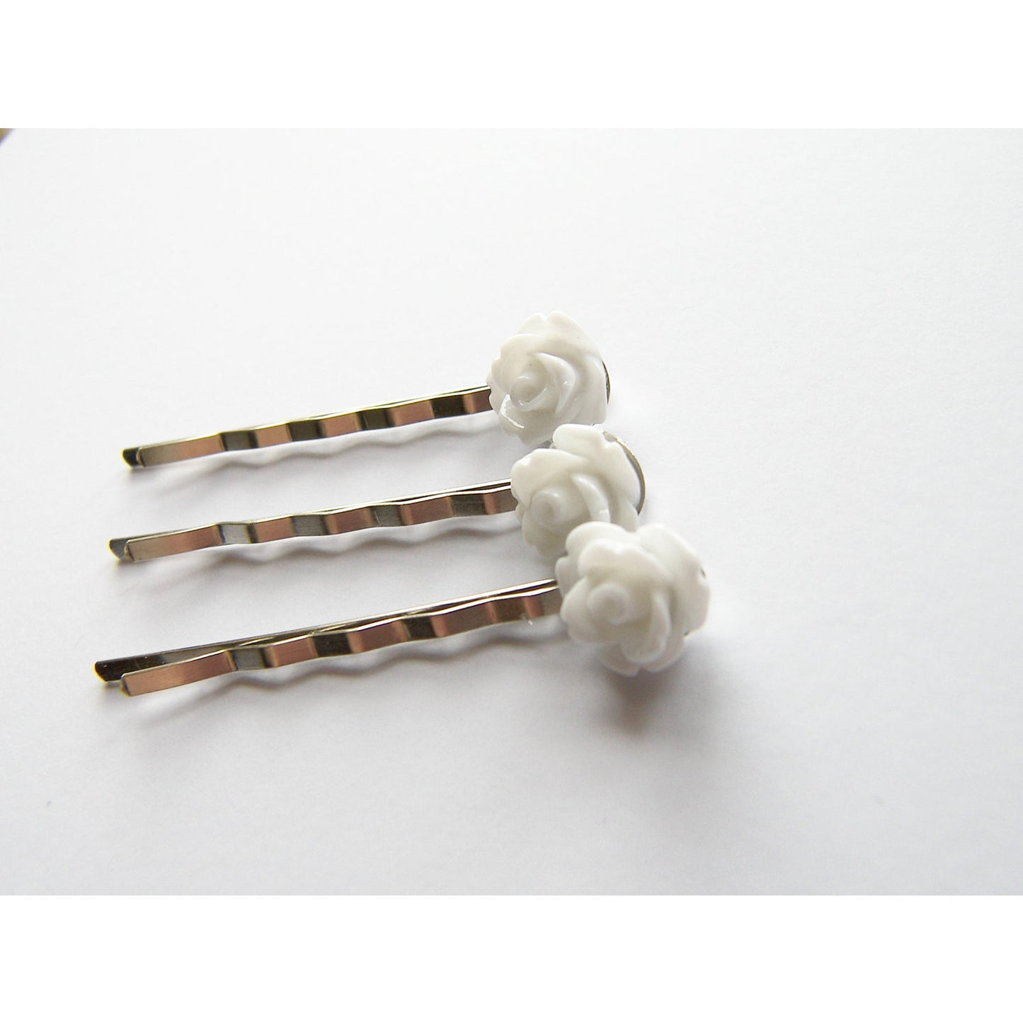 White Rose Bobby Pin Set