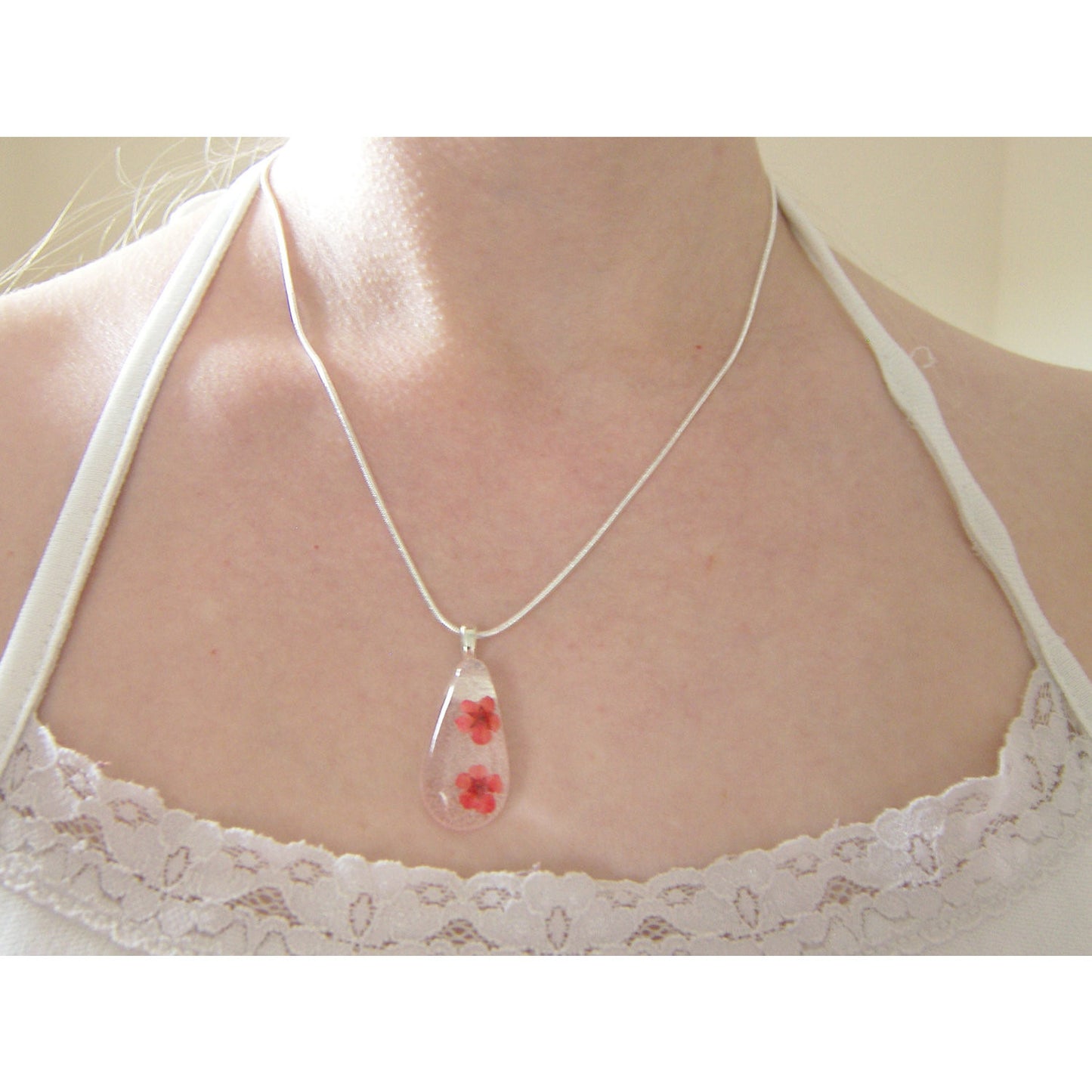 Teardrop Poppy Necklace, Pretty Necklace, Eco Friendly Resin, Flower Necklace, Gift for Mom, Jewelry for Women, Sister, Mum, Girlfriend