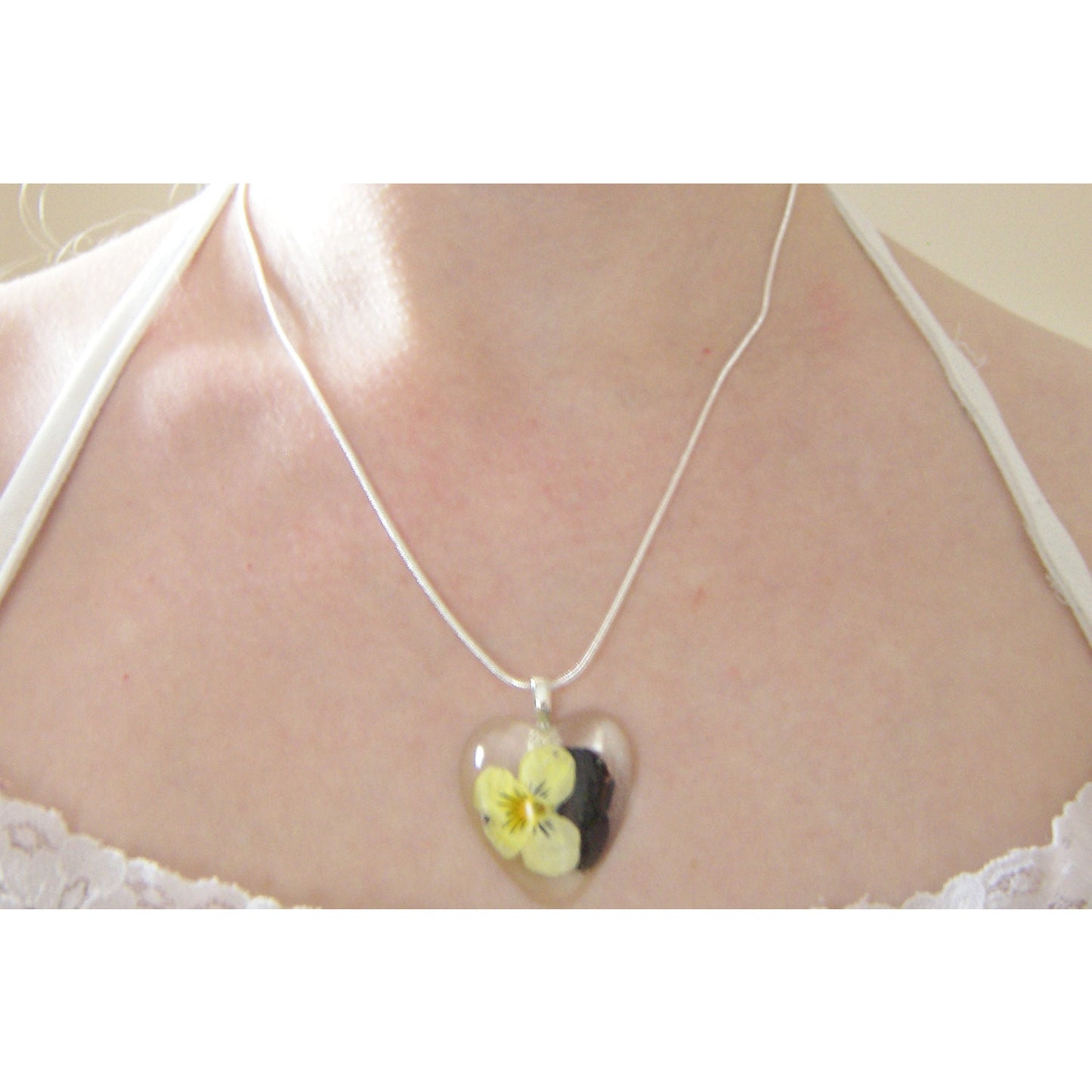 Pressed Flower Jewelry, Viola Necklace, Heart Necklace, Real Flower Jewelry, Holiday Gift
