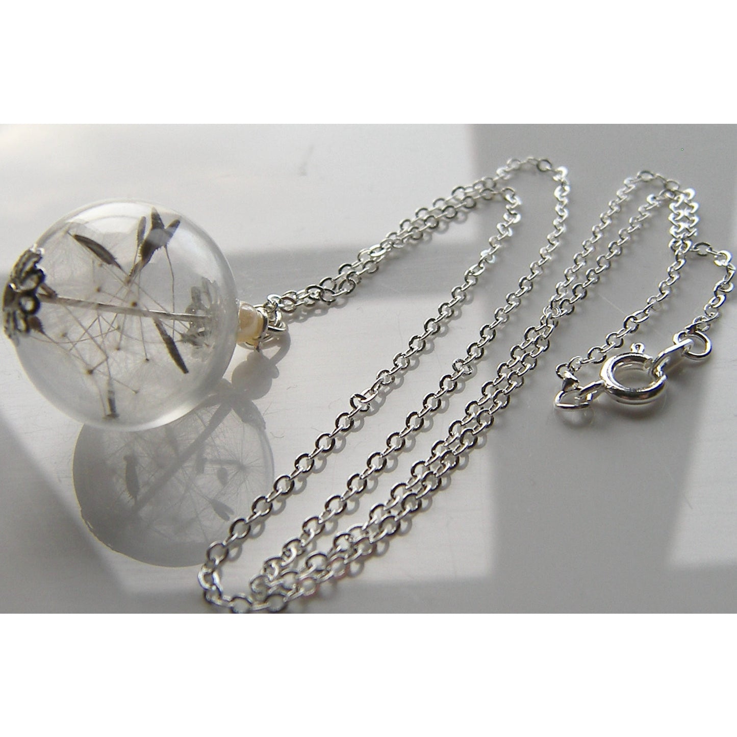 Dandelion Seed Glass Orb Terrarium Necklace, Bridesmaids Gifts, Make a Wish, Orb Necklace, Real Dandelion