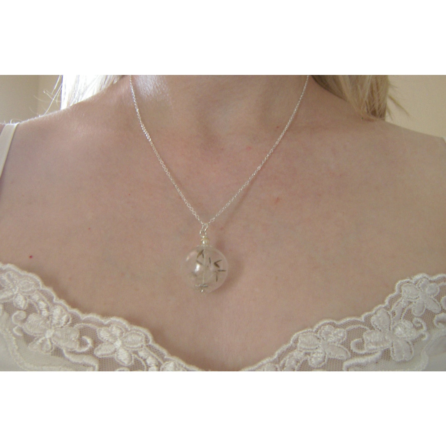 Dandelion Seed Glass Orb Terrarium Necklace, Bridesmaids Gifts, Make a Wish, Orb Necklace, Real Dandelion