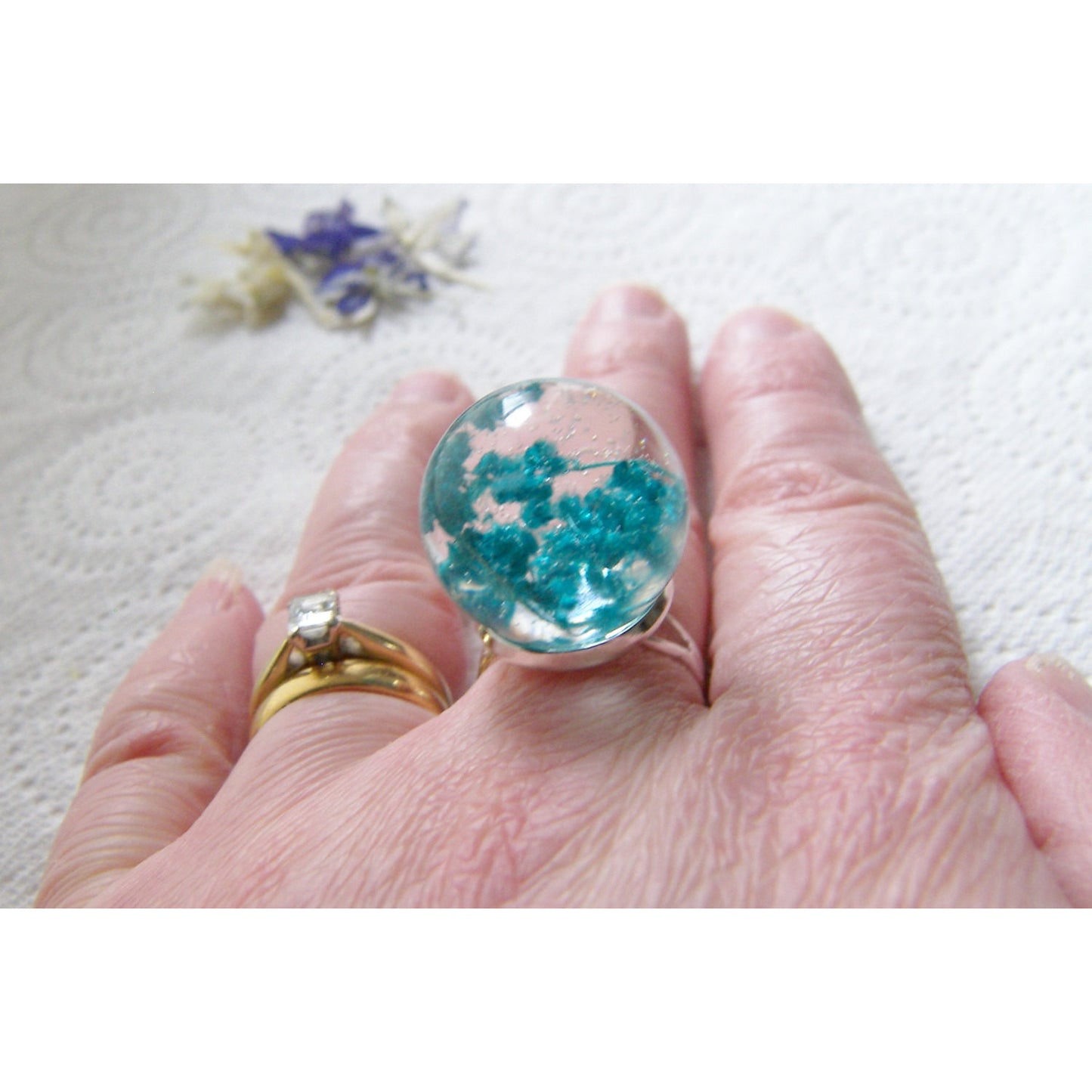 Real Flower Ring, Baby's Breath Ring, Eco Friendly, Flower Orb Ring, Jewelry for Her, Gift for Women, Sister, Mom, Wife, Girlfriend