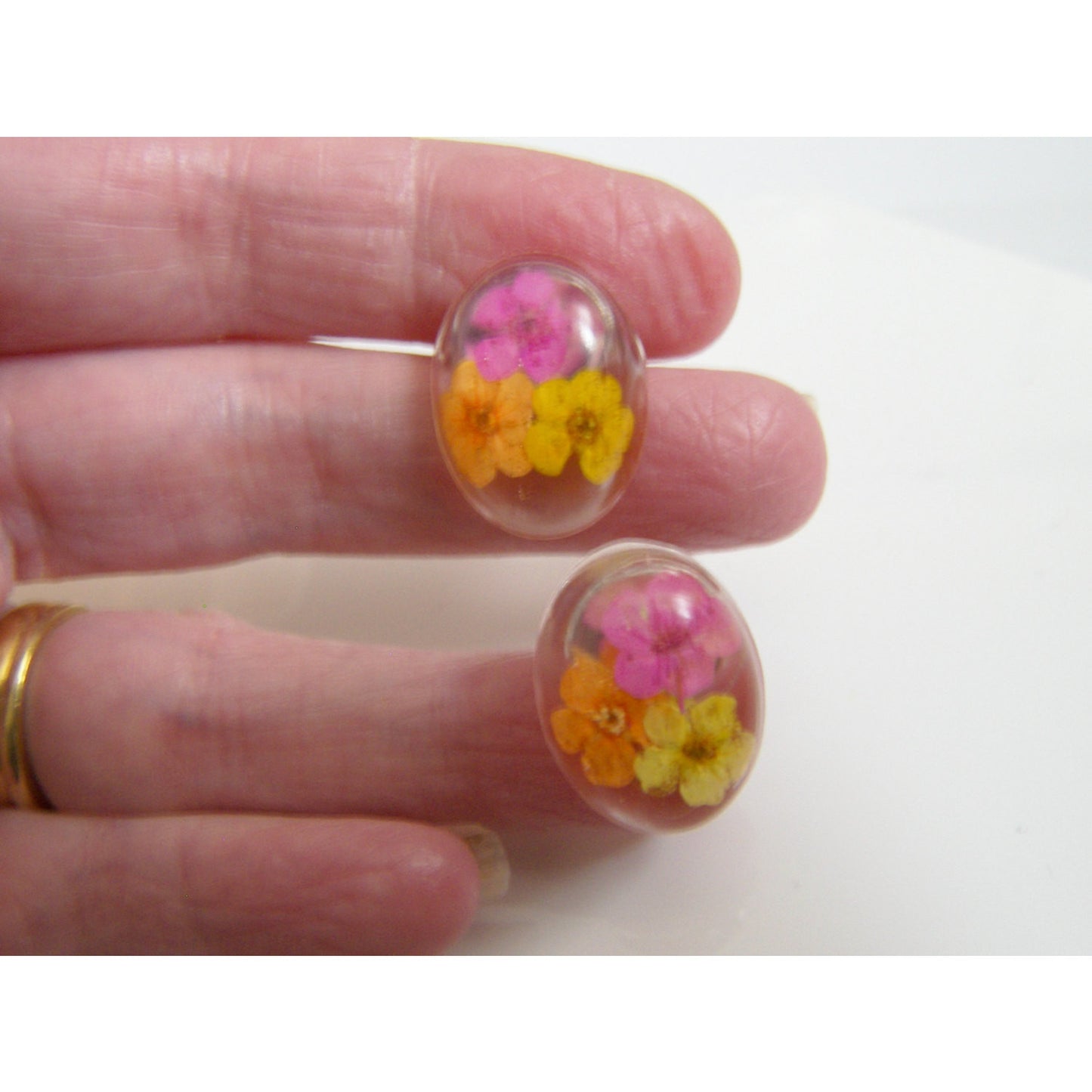 Real Flower Oval Stud Earrings, Resin Earrings, Flower Jewellery, Flower Studs
