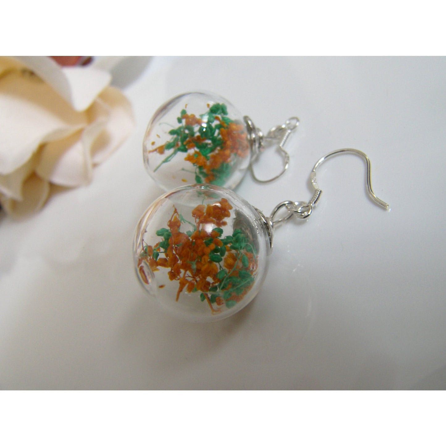 Baby's Breath Flower Earrings in Hand Blown Glass Beads, Gift for Women, Sister, Mom, Jewelry for Women
