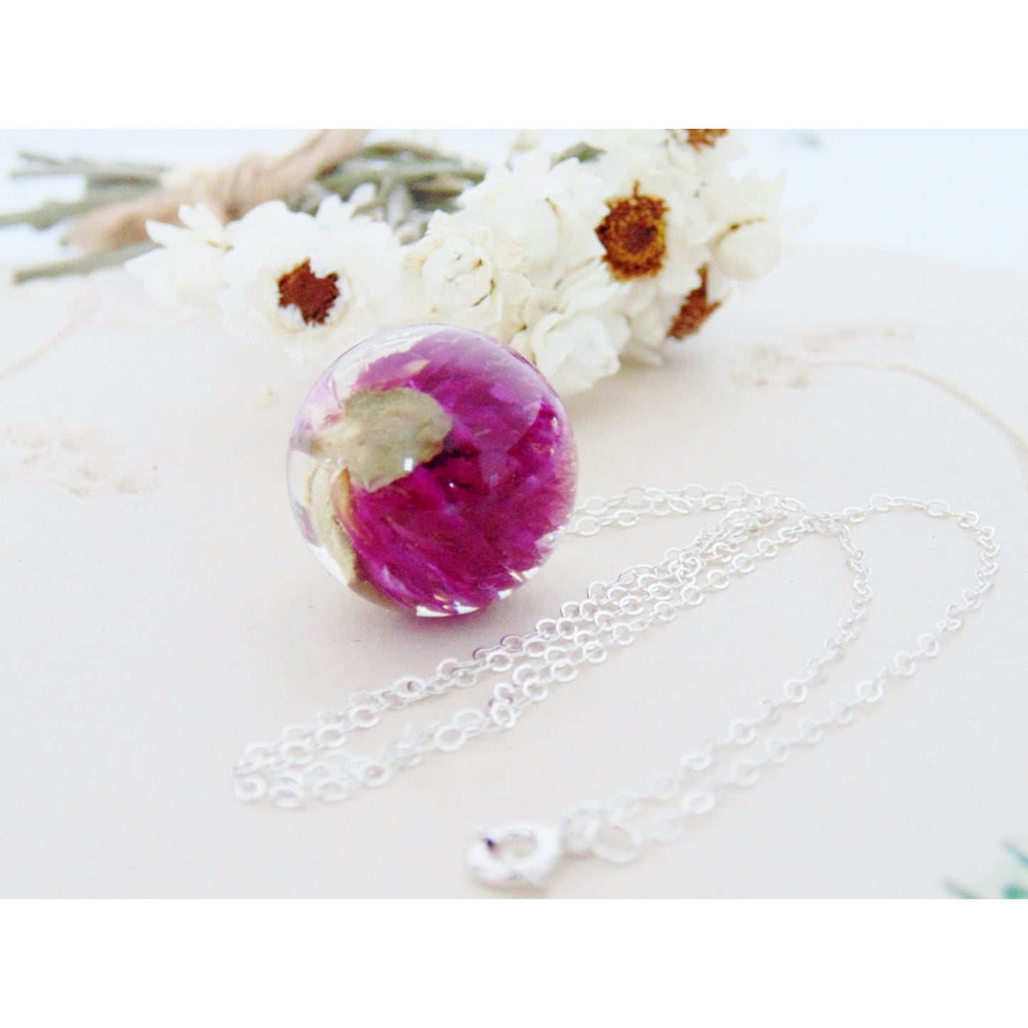 Clover Necklace, Purple Clover Pendant, Nature Jewelry, Botanical Jewellery, Gift for Her