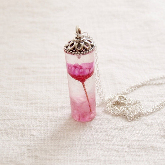 Daisy Necklace, Rose Quartz and Daisy Pendant, Pink,  Eco Friendly, Real Flower Pendant, Unique Resin Necklace