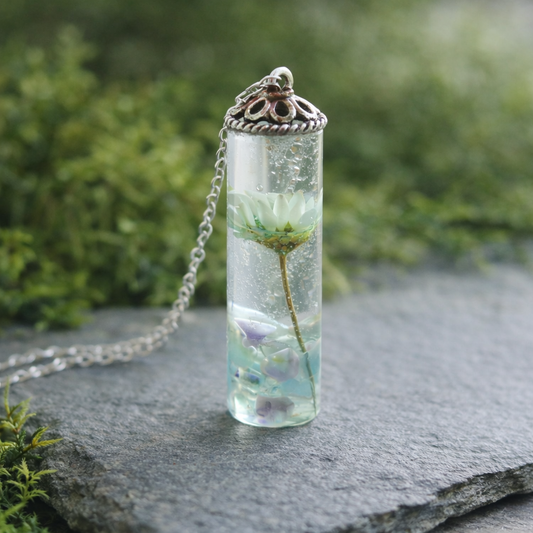 Daisy Necklace, Real Flower Jewllery, Eco Friendly, Real Flower Pendant, Gift for Her, Resin Jewelry, Girlfriend, Wife, Mother