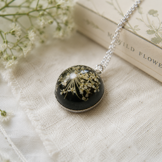 Queen Annes Lace Necklace, Black Real Flower
