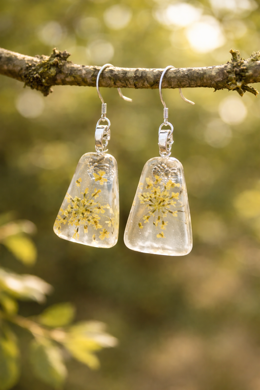 Yellow Flower Earrings, Resin Earrings, Yellow Lace Earrings, Pressed Flower Jewelry, Bridesmaid Gift, Nature Earrings, Christmas Gift