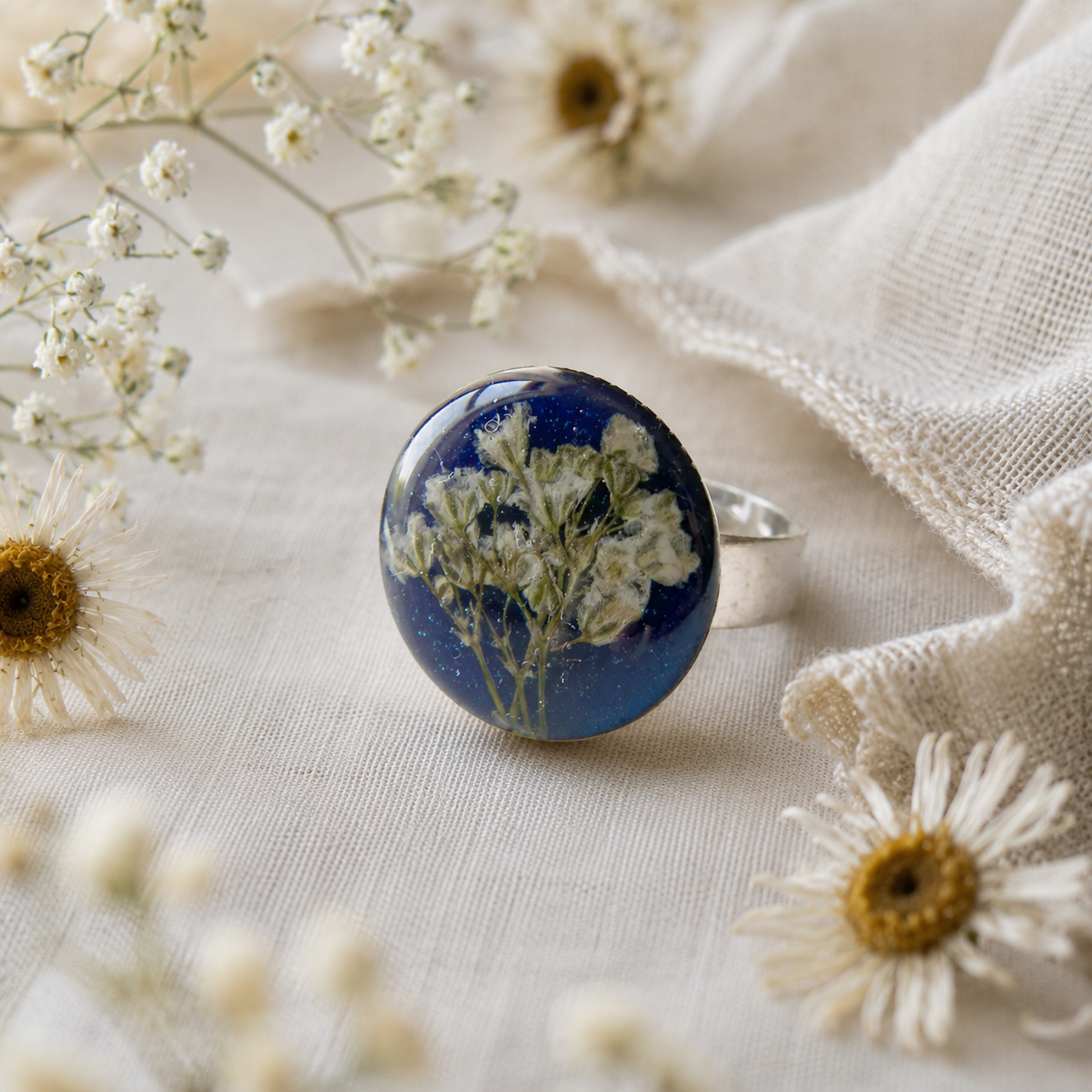 Blue Resin Ring, Pressed Flower Blue Ring, Gift for Women, Botanical Ring, Pressed Flower Jewelry