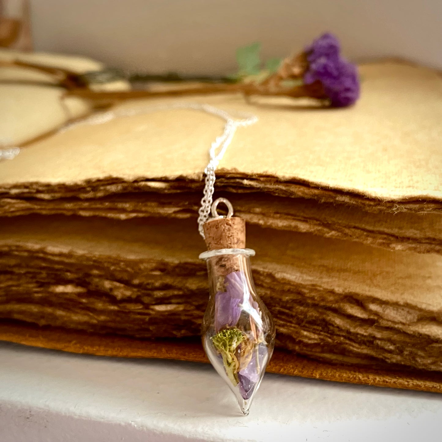 The Serenity Vial – Amethyst & Sea Lavender