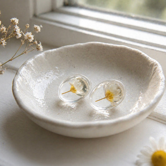 Daisy Earrings, Resin Studs, Oval Resin Stud Earrings, Real Flower Earrings, Handmade by Wishes on the Wind