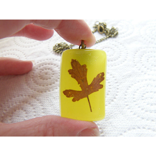 Real Leaf Necklace,  Botanical Jewelry,  Resin Pressed Leaf, Bridal Jewelry, Autumn, Yellow