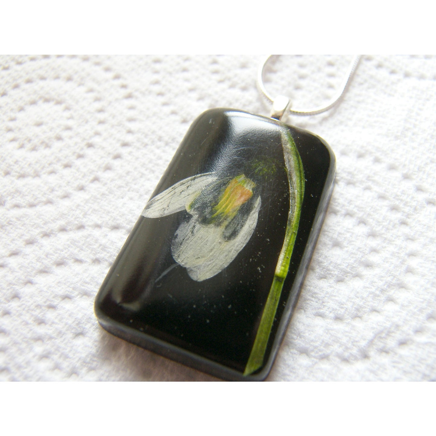 Resin Pendant, Pressed Snowdrop Necklace, Dried Flower, Gift for Her, Jewelry for Women