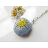 pressed daisy necklace