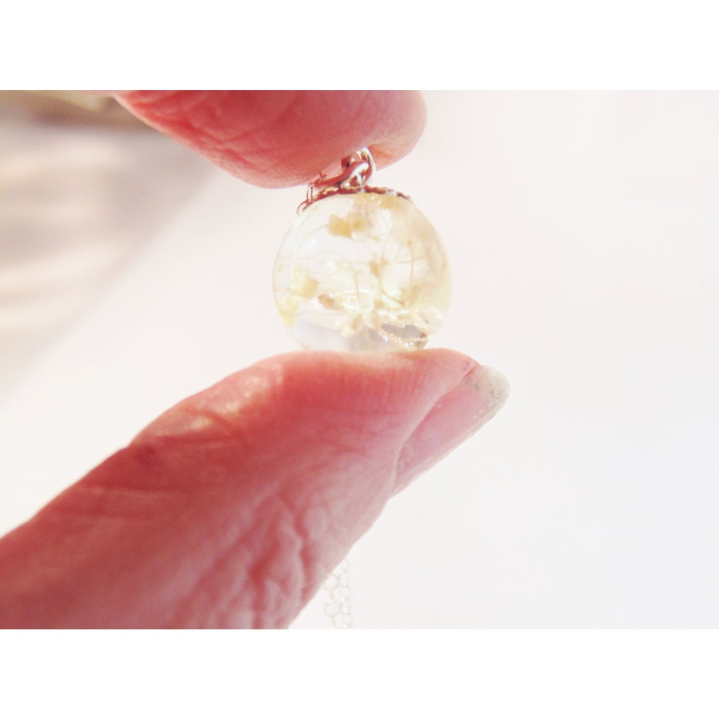 Real Flower Necklace, Dewdrop, Resin Dewdrop, Dainty Necklace